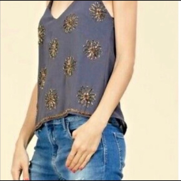 FREE w 10.00 purchase🌞En Creme Embelished Cami S - Picture 2 of 3